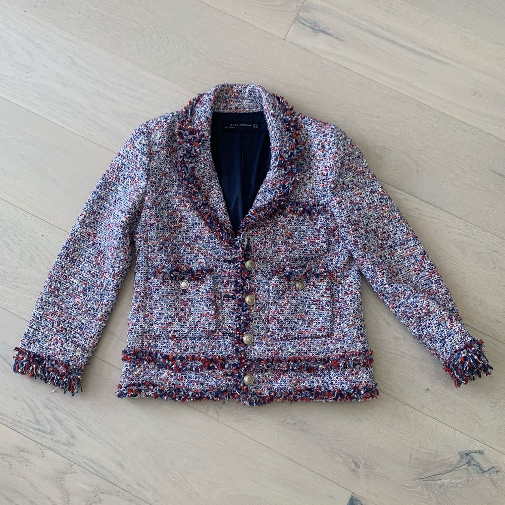 Zara tweed jacket with gold buttons Size XS